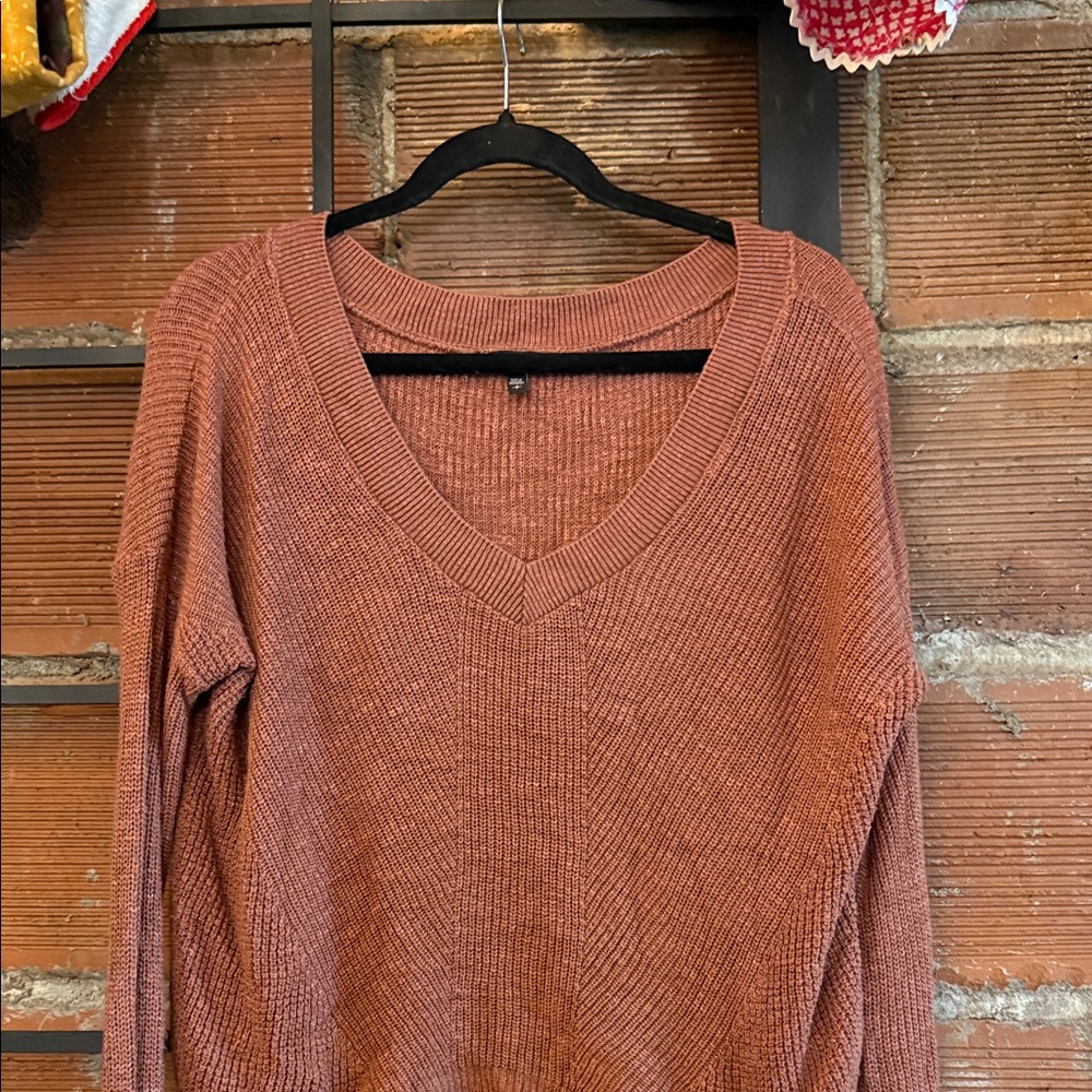 Express Rust Knit Sweater - Picture 4 of 5